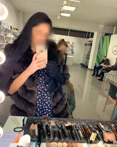 Chiara, 39
