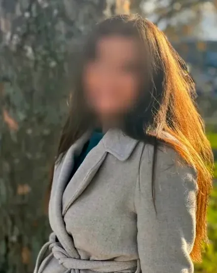 Elif, 29