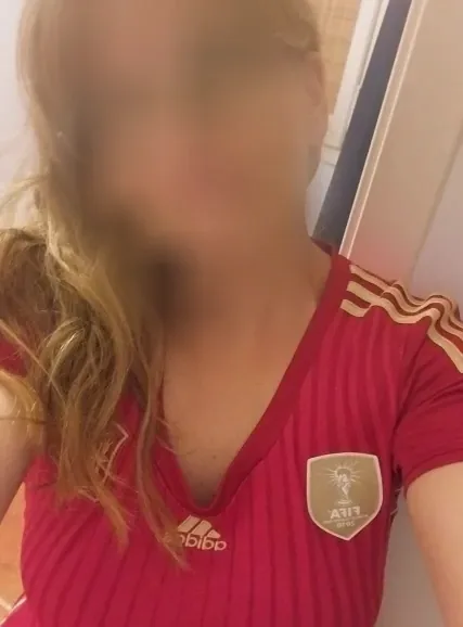 Elisa, 35