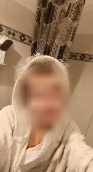 Fiona, 38