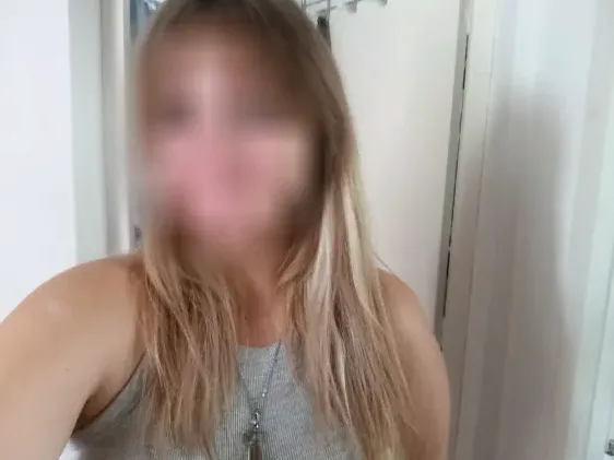 Ida, 20
