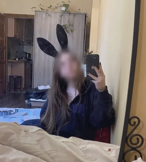 Kerstin, 19