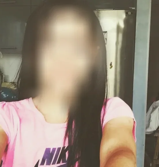 Kira, 33