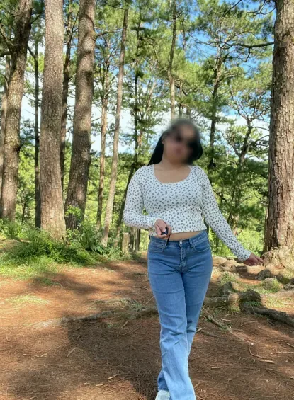 Lucia, 28