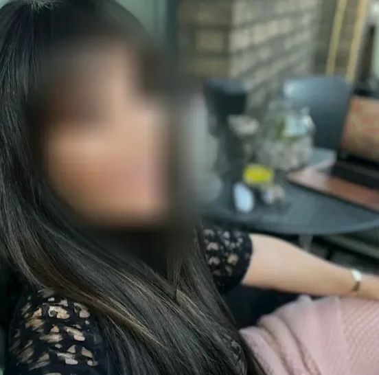 Michelle, 24