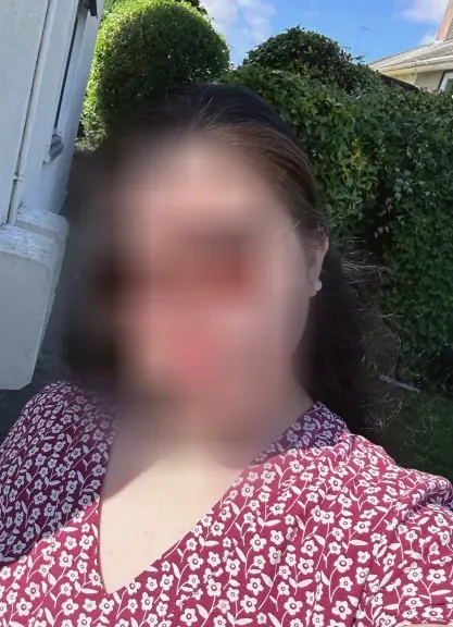 Selin, 28